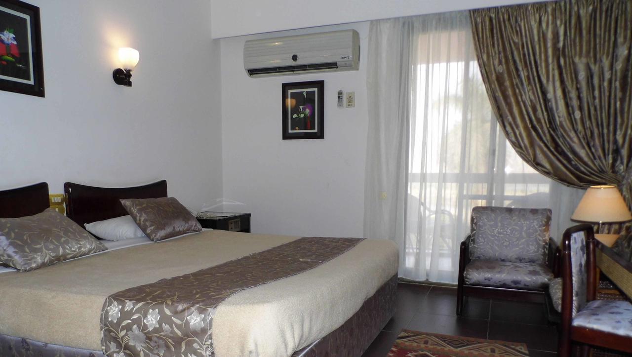 Mg Nefertiti Hotel Al-Minya Exterior foto