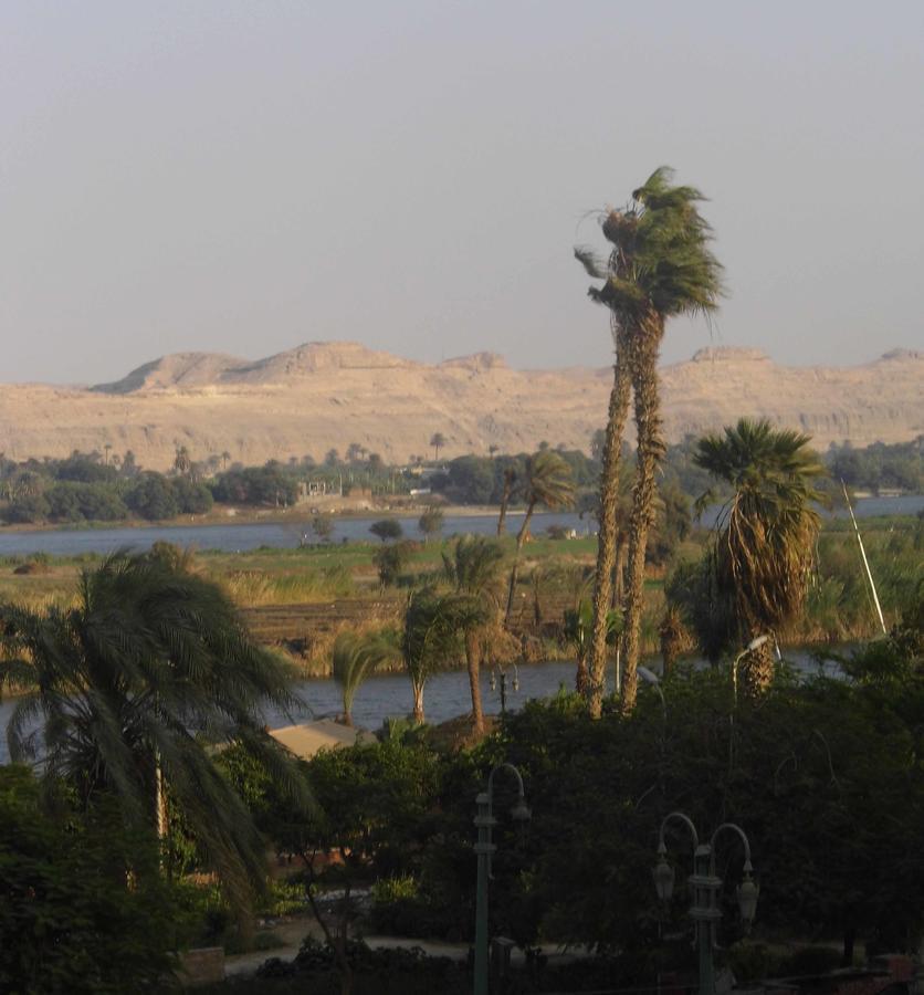 Mg Nefertiti Hotel Al-Minya Exterior foto